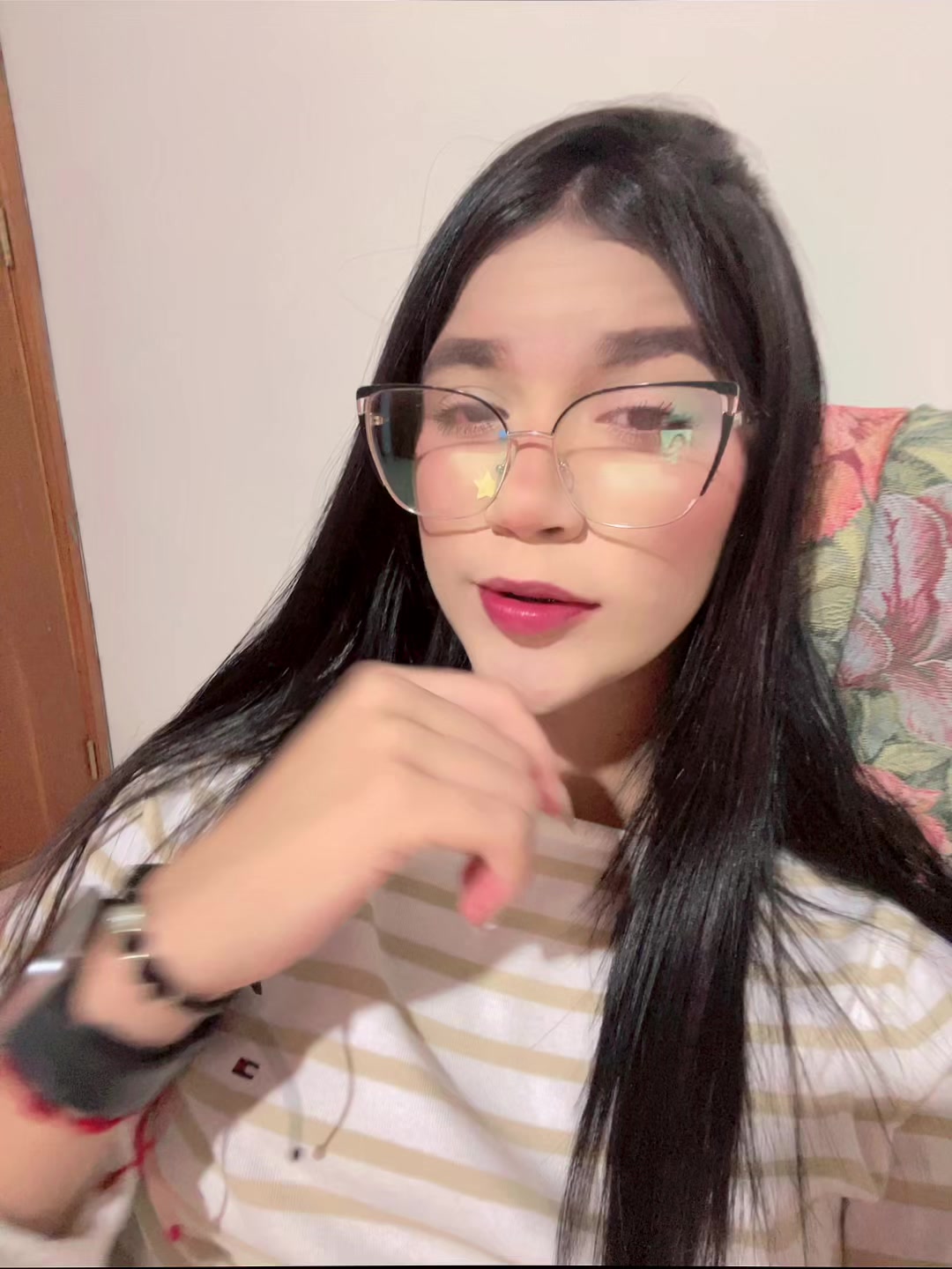 @🦦