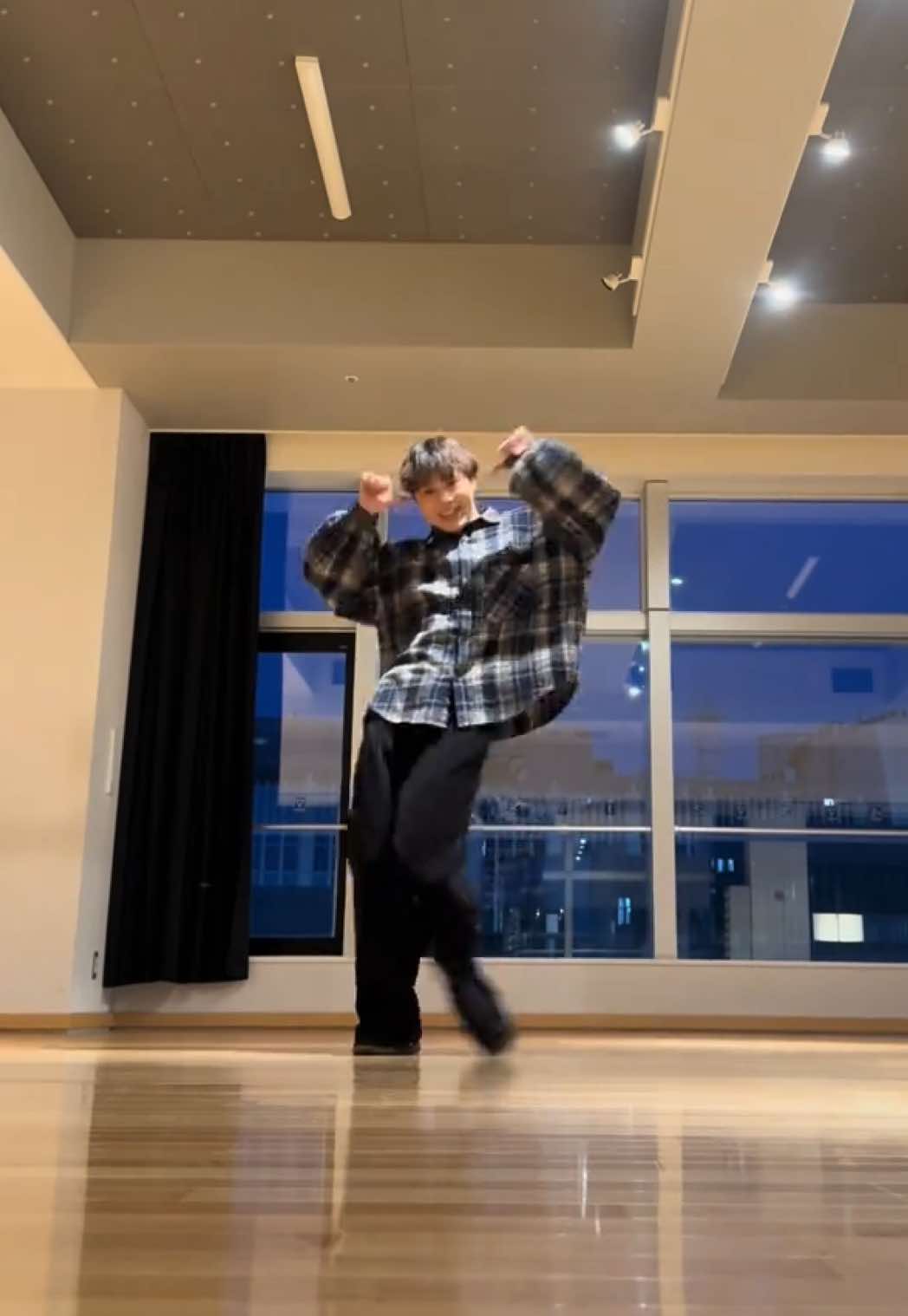 @ruirui