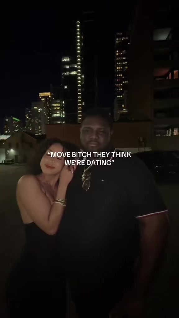 @ELLENIA MIONI