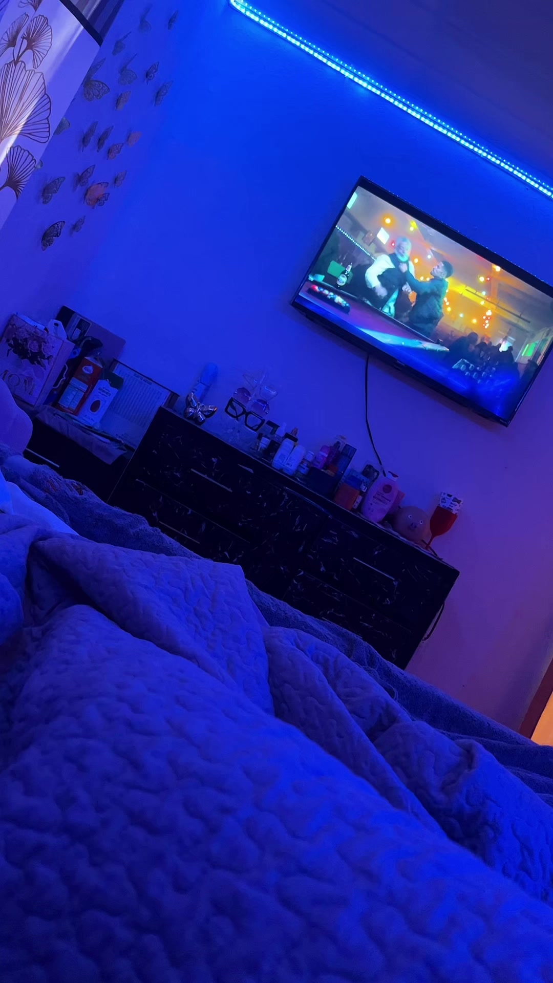@Alondras