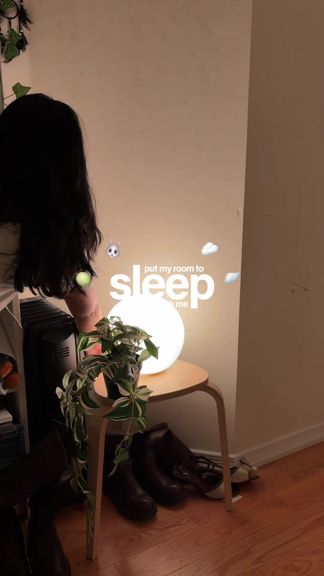 @aly rae 𝜗𝜚 ⊹ ࣪ ˖