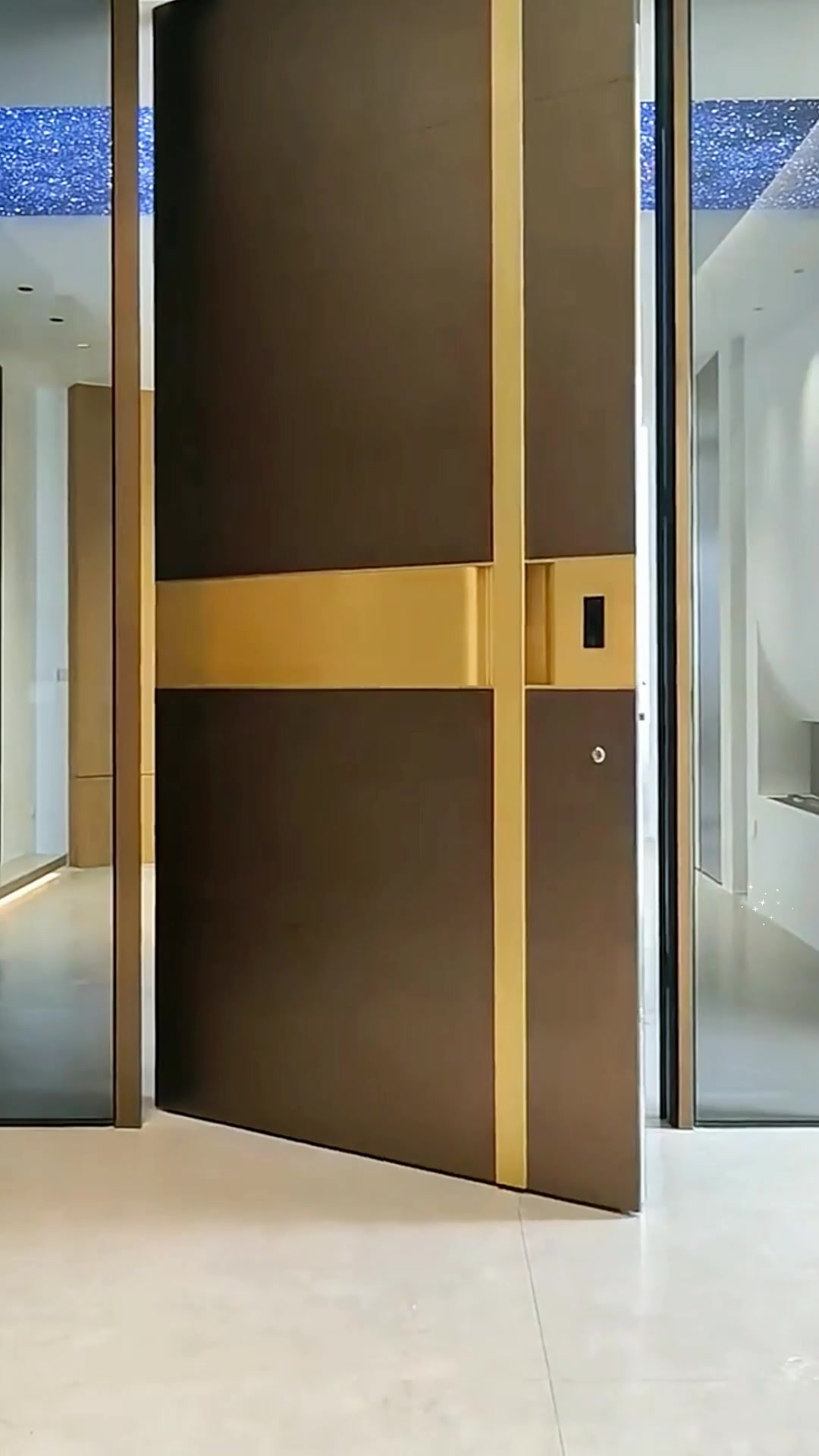 @KEST DOOR