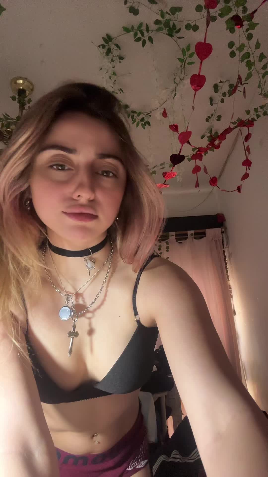 @viuxyta