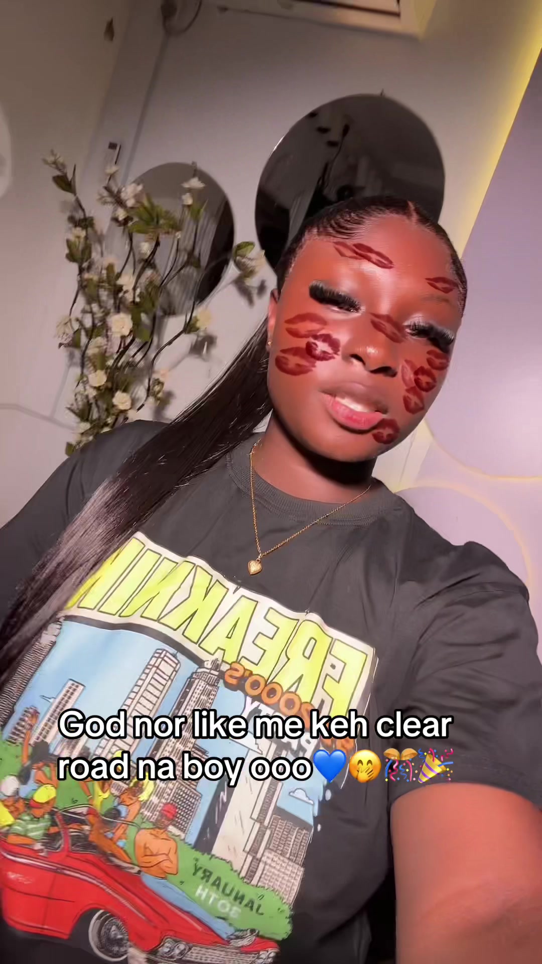 @Clothes vendor in Sapele 🛍️