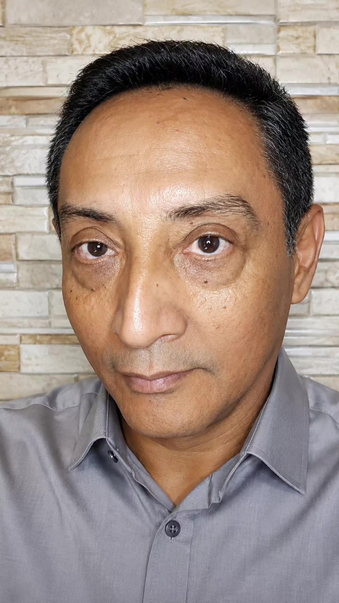 @Irmão Cunha, cristão.