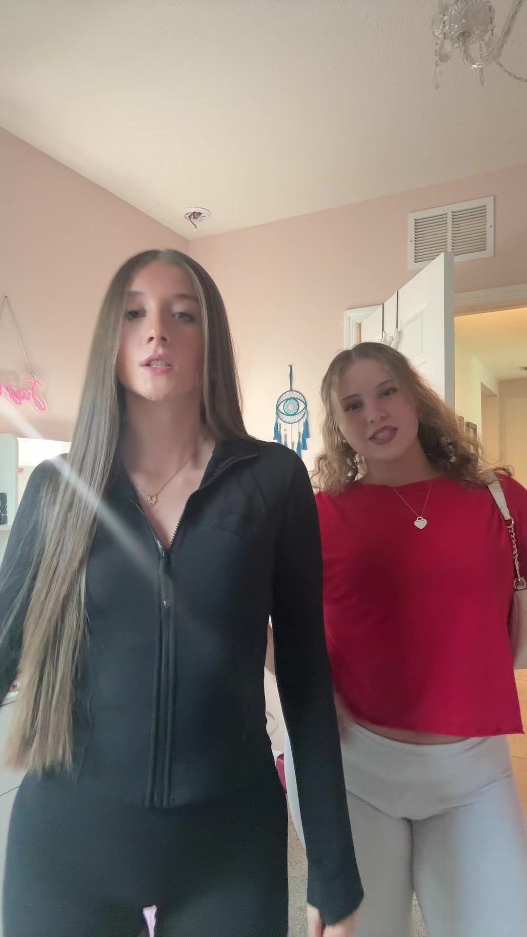 @Emmmaa