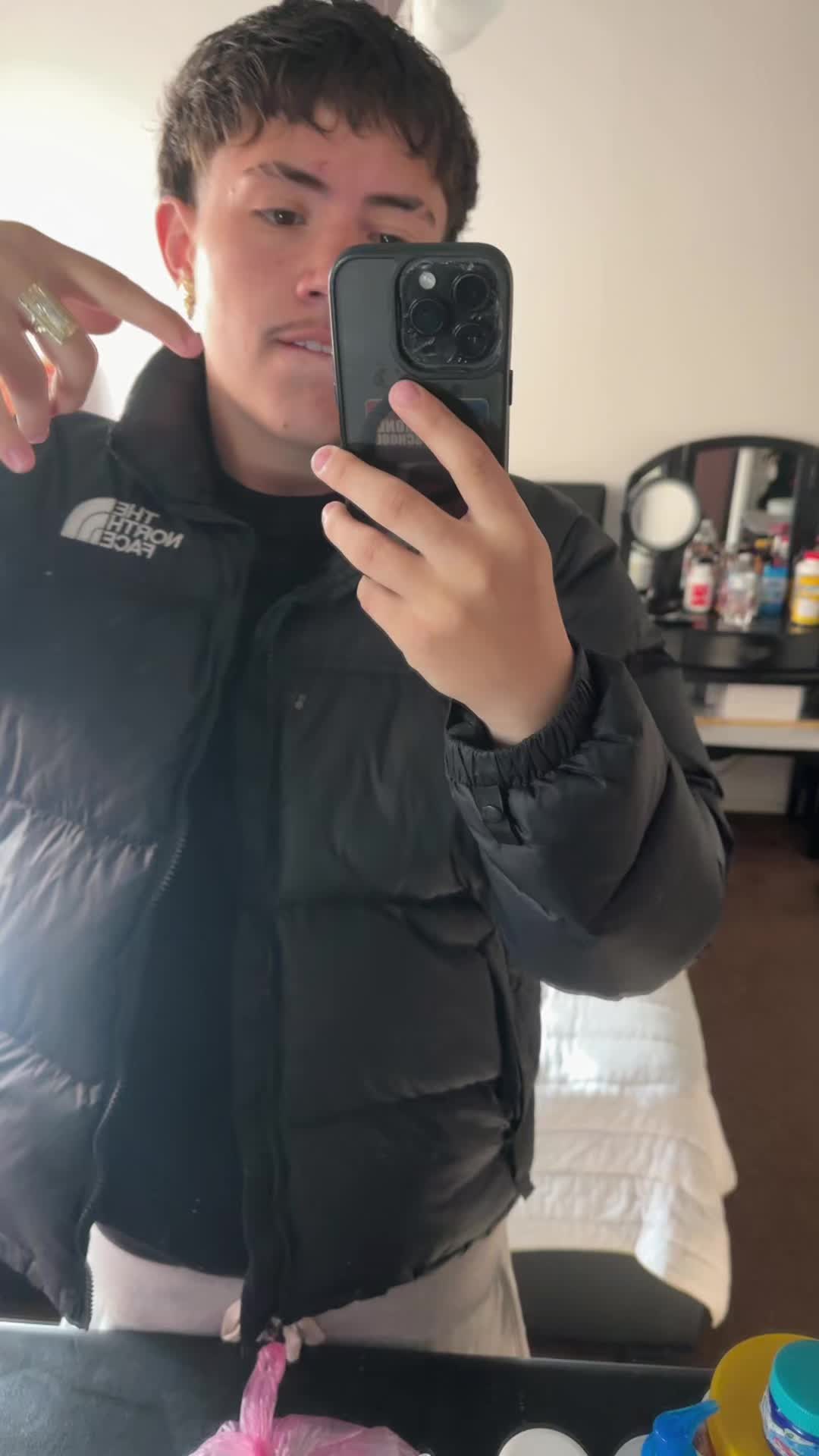 @chinobo2200