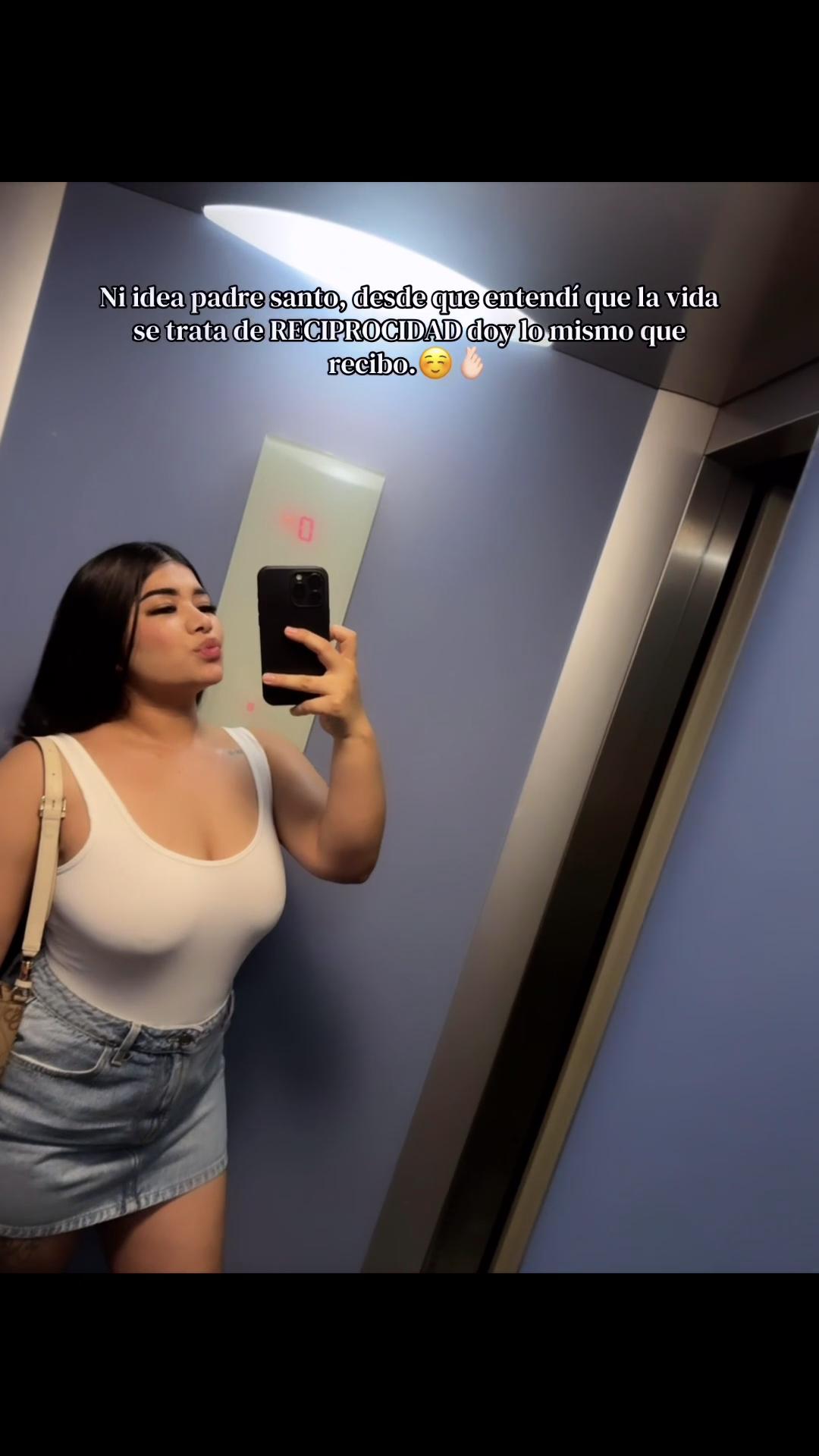 @Estefani