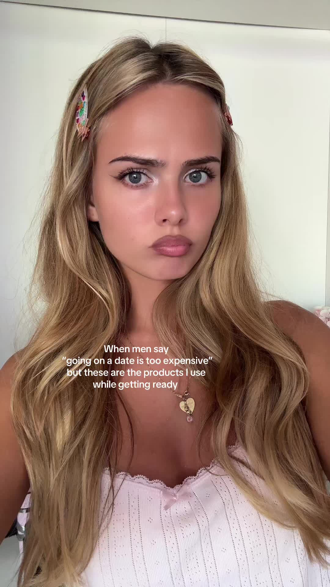 @saracrumbleleg