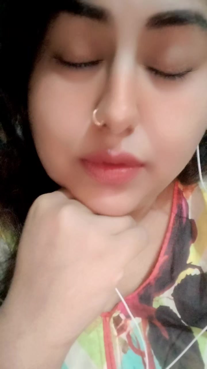 @ayesha qureshi