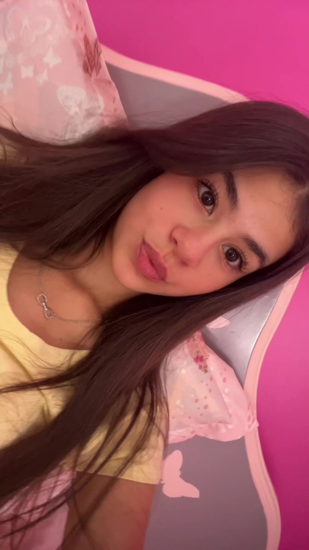 @𝘕𝘢𝘸𝘕𝘢𝘸 🫶🏻