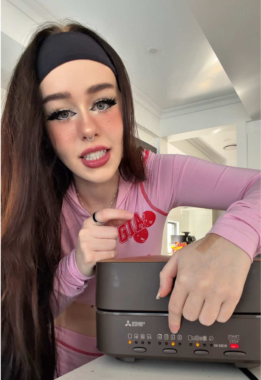 @Lara