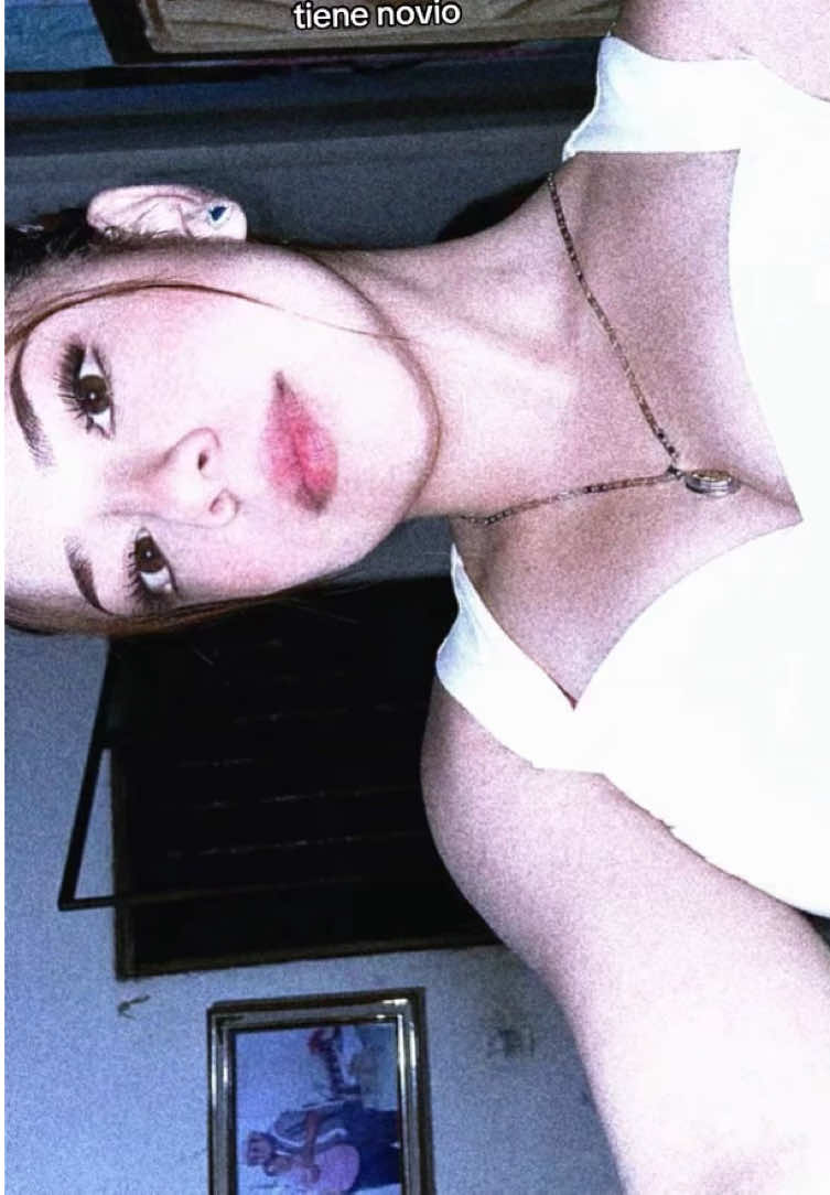 @Itzel💘