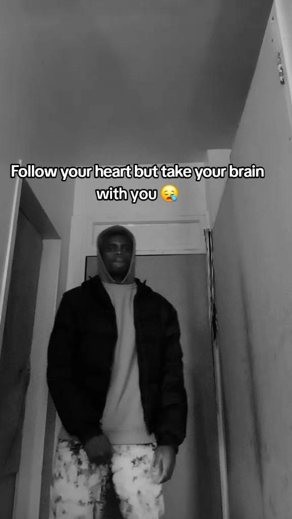 @BLEEDING SOUL💔😭🕊