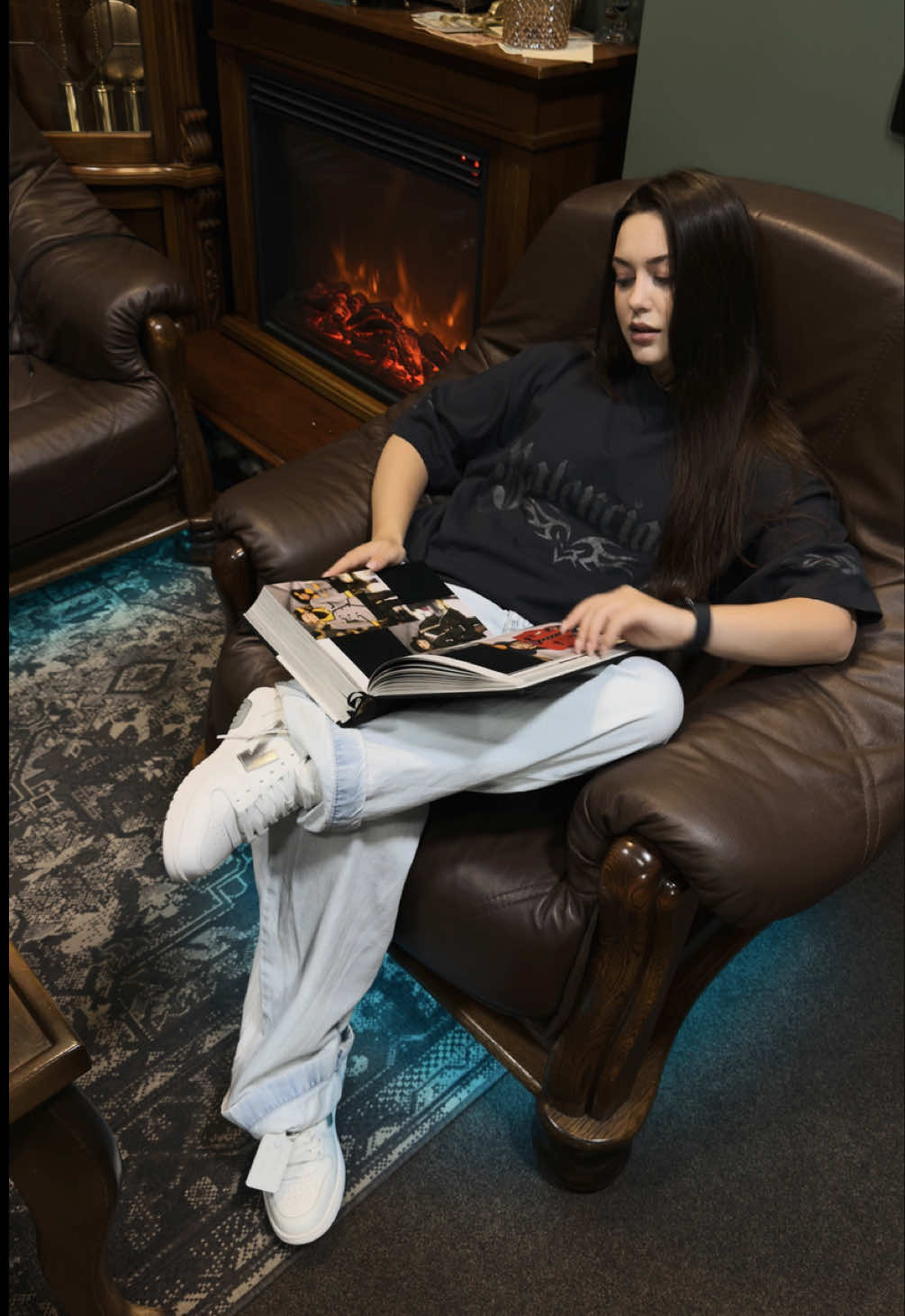 @221B STORE
