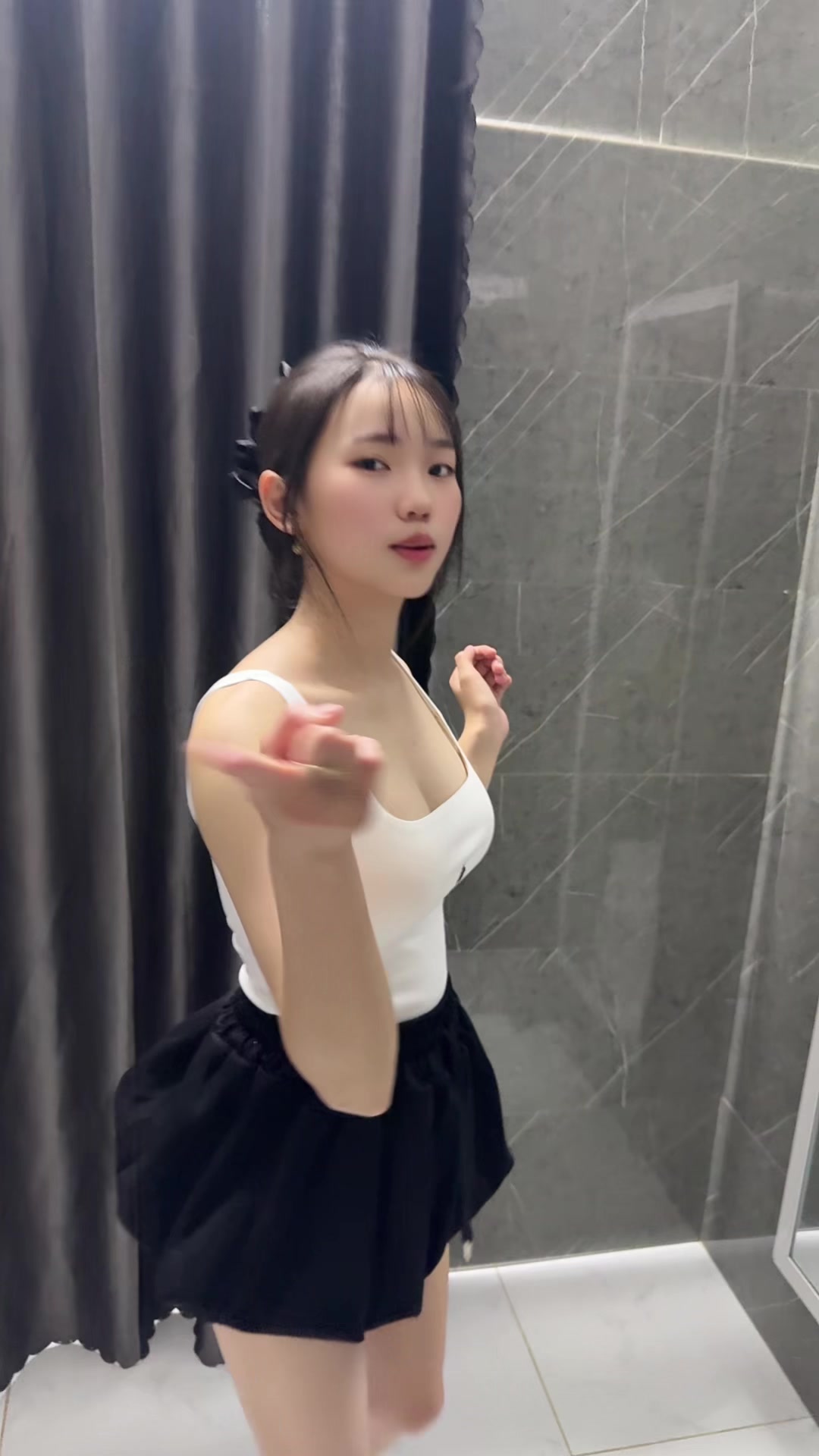@Bé Hằng 2K9