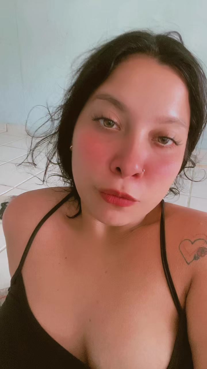 @Roxi.20