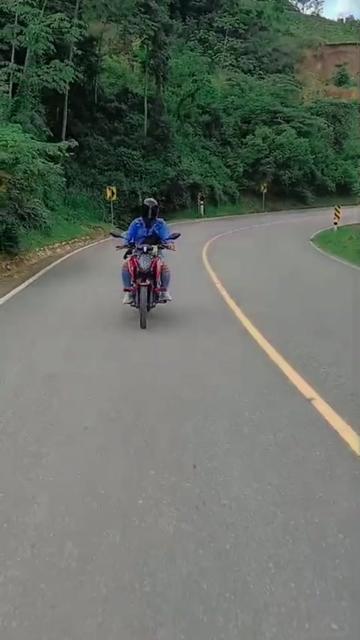 @🦋 López 🦋