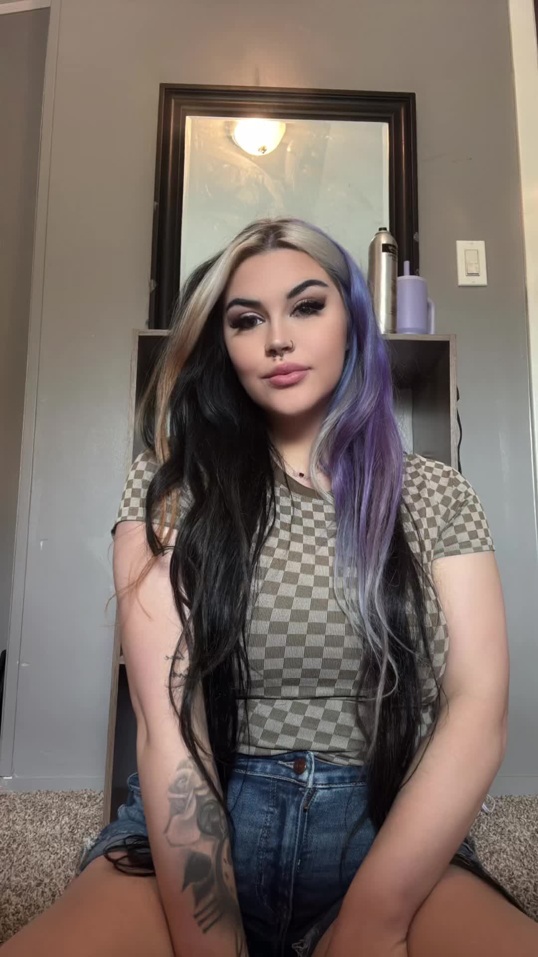 @EʌoB&uuml;nn&yuml;