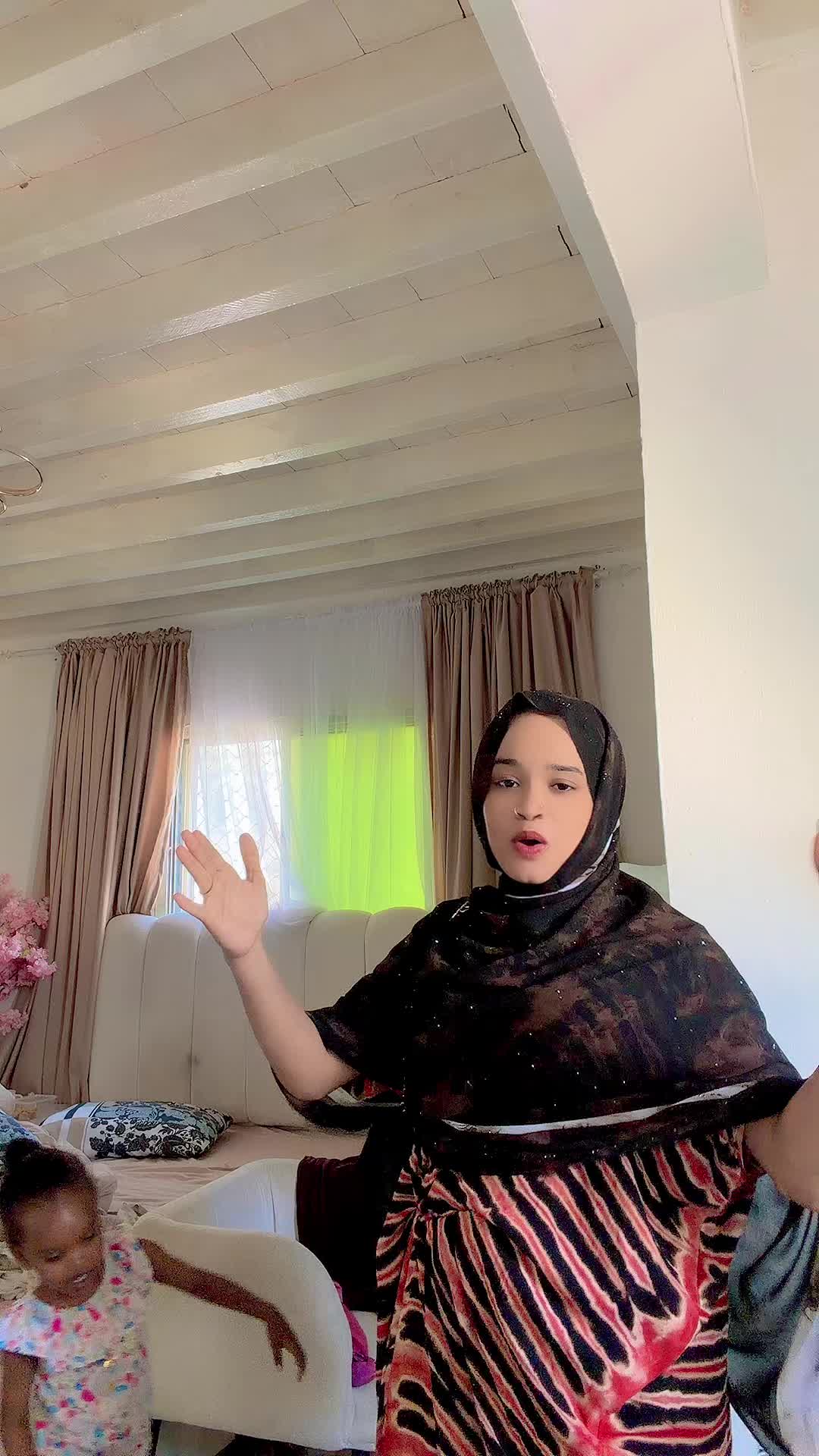 @naxwoqlpi