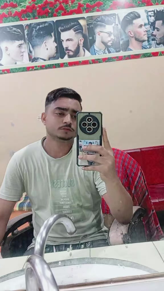 @🚩🇦🇷 K ❤️মা বাবা ছোট্ট ছেলে