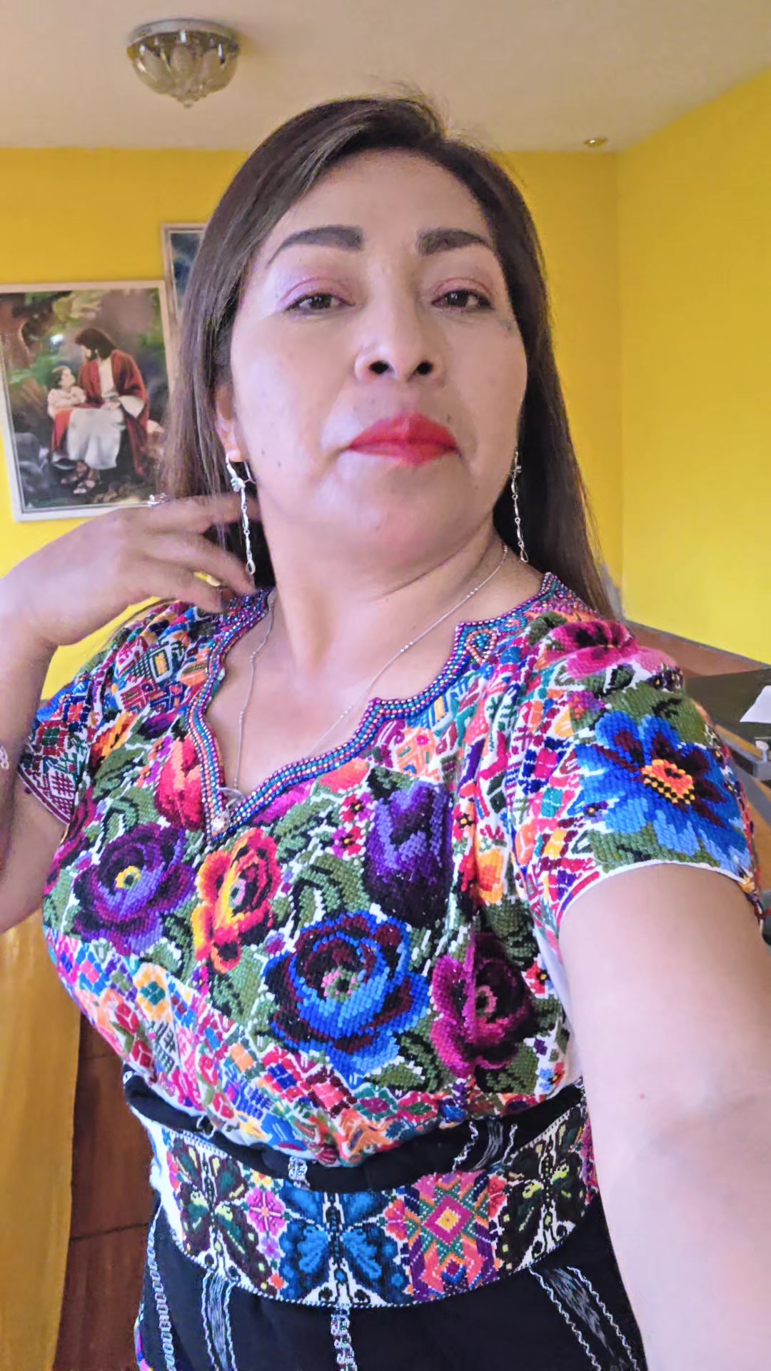 @Gloria Tzoc