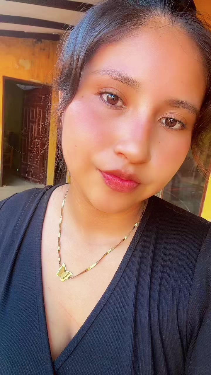 @Maria Flores