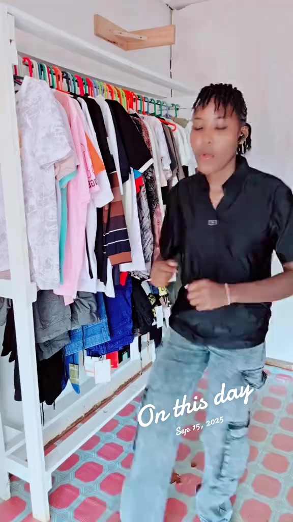 @🕊𝐑𝐈𝐑𝐔𝐌𝐀 𝐖𝐇𝐈𝐓𝐄🤍🦋