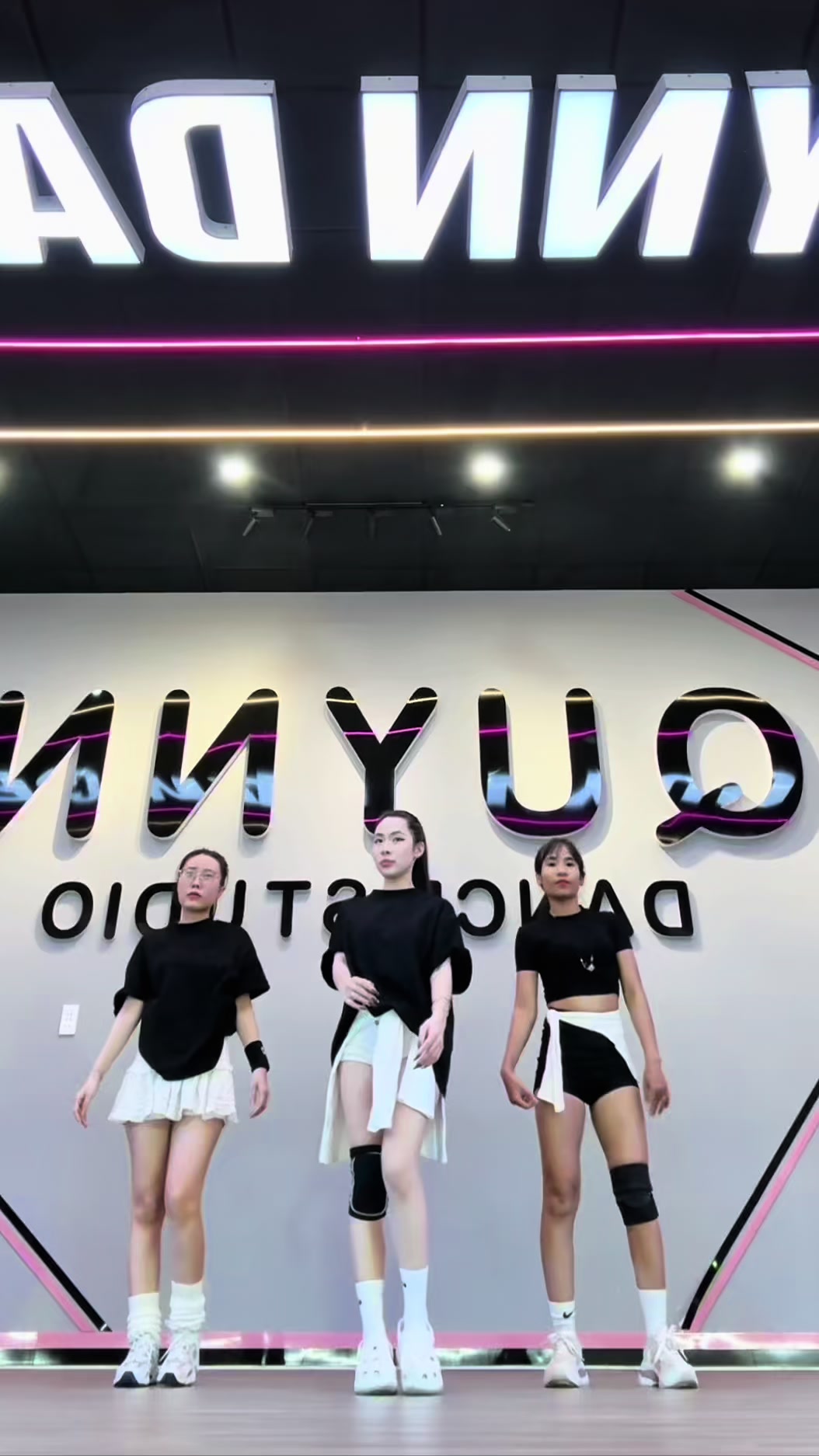 @QUYNN Dance Studio