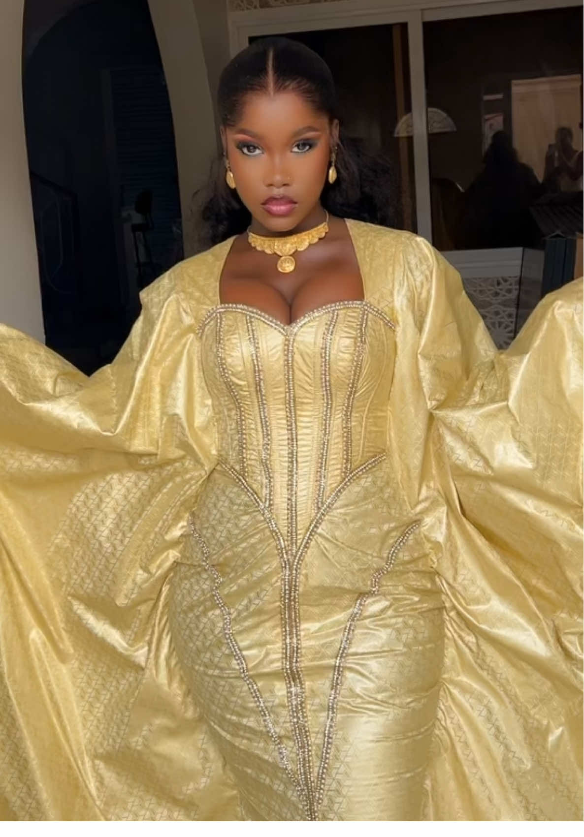 @Curvybynabou🛍️🇨🇳🇬🇲🎀