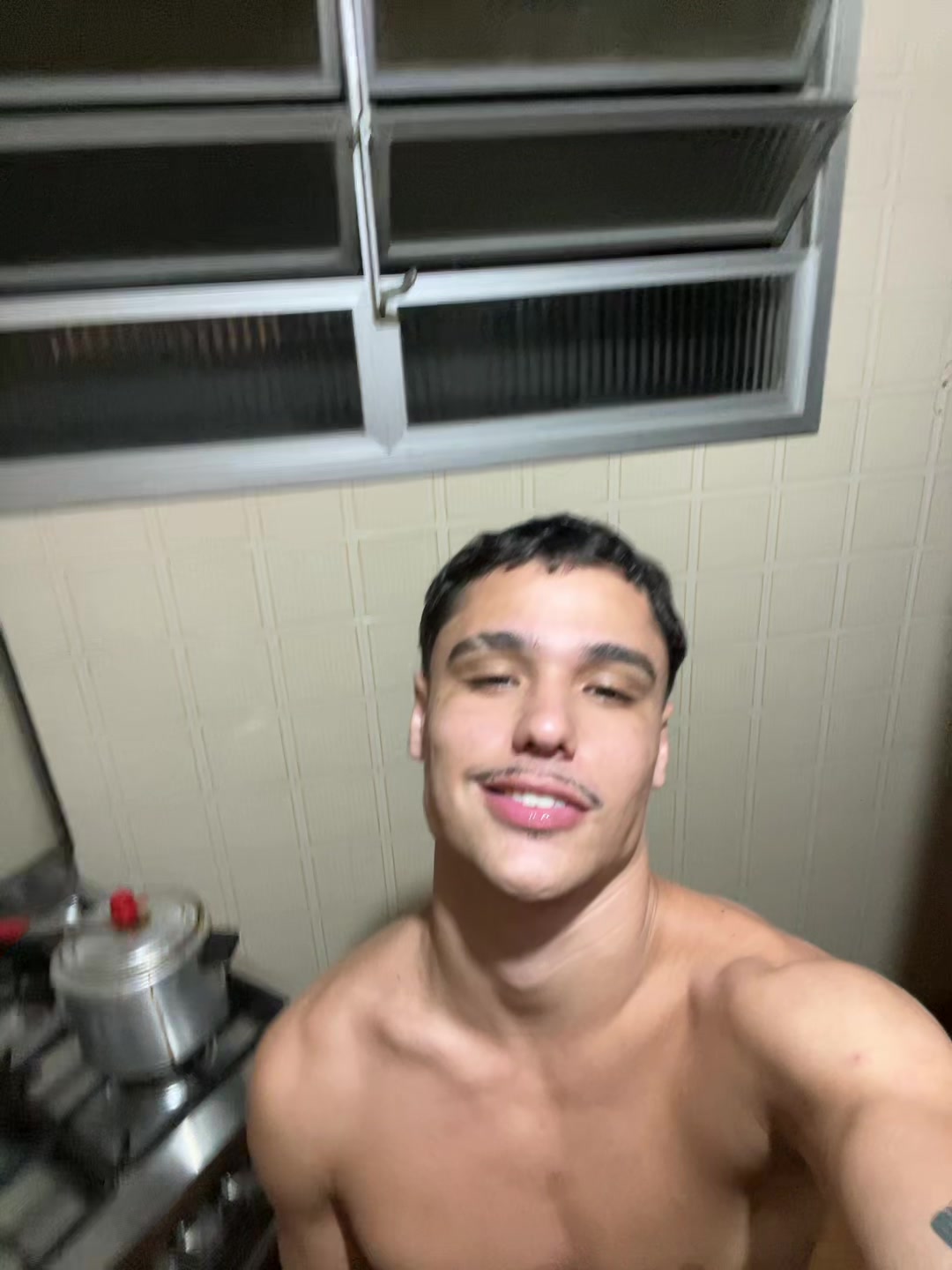@vitinsants9