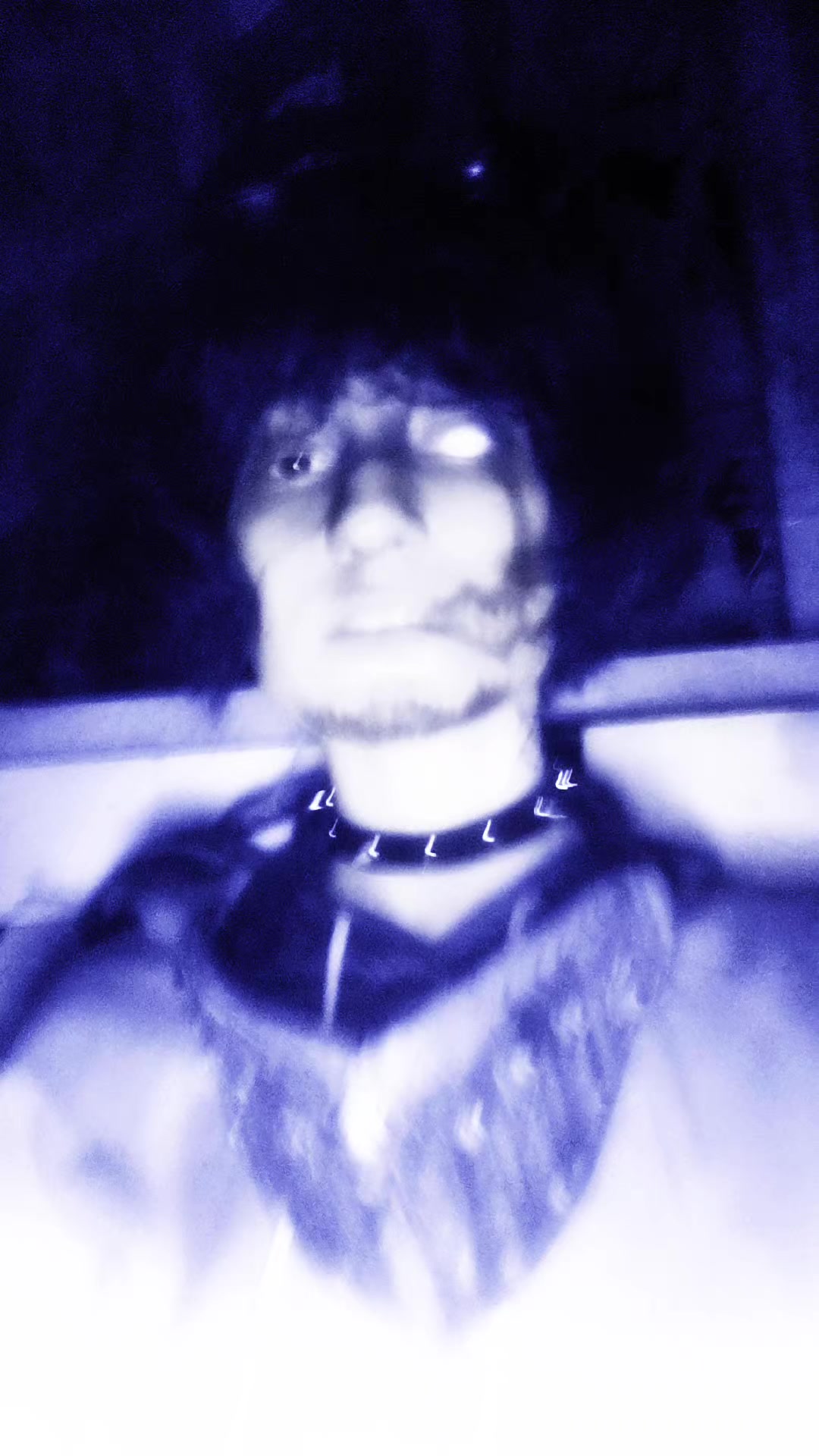 @⦻ 𝐼𝑟𝑖𝑠⦻~