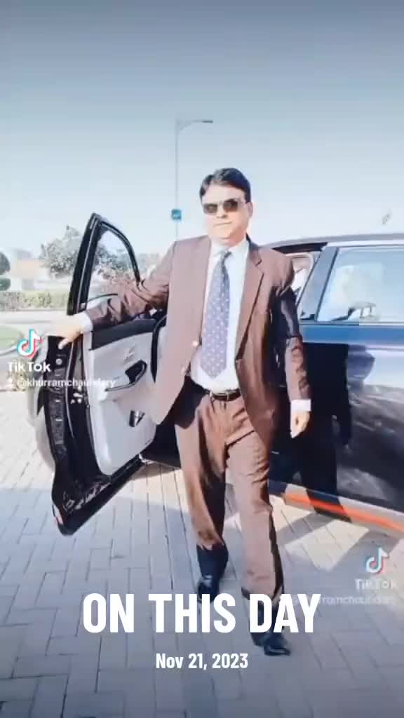 @kHurrAm chAuhDarY