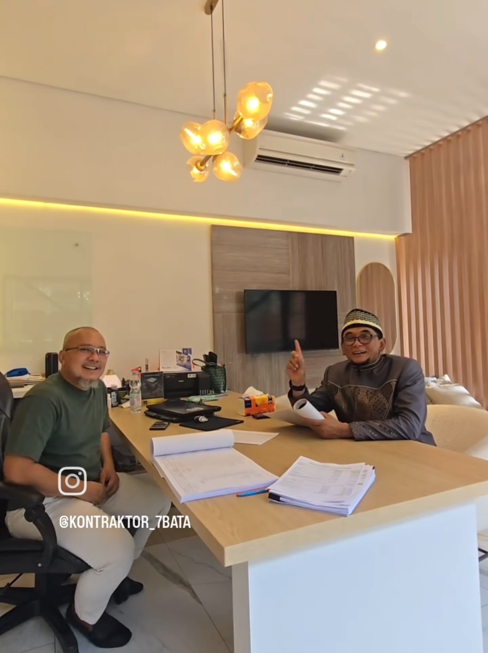 @Kontraktor 7BATA