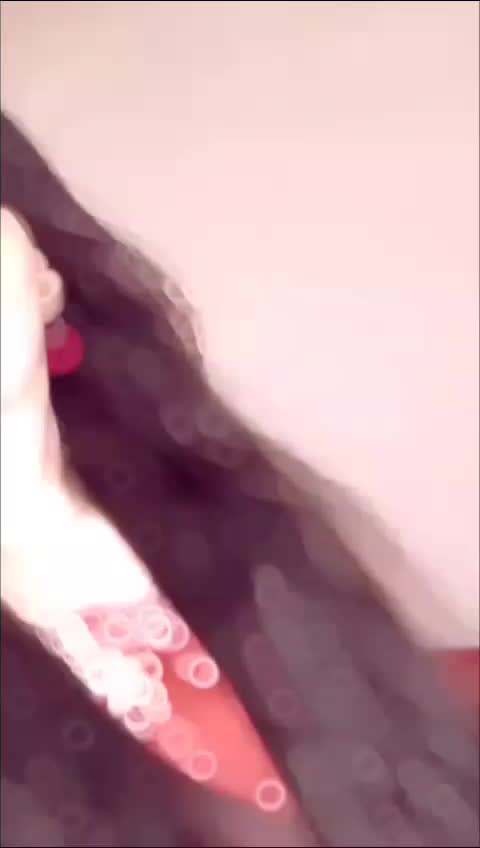 @❧ᥫ᭡𝑖𝑡𝓼_𝒻𝒶𝓇𝒾𝒾𝒾 🥂🌚