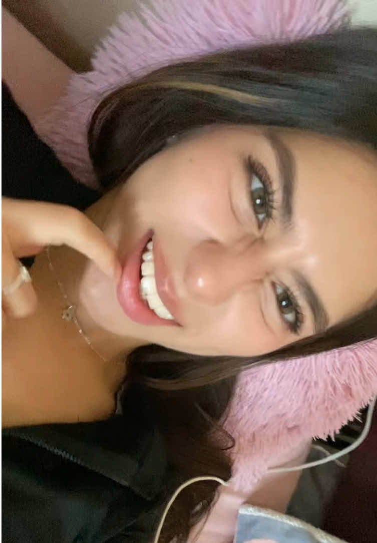 @𝐹𝑒𝓇𝓃𝒶𝓃𝒹𝒶