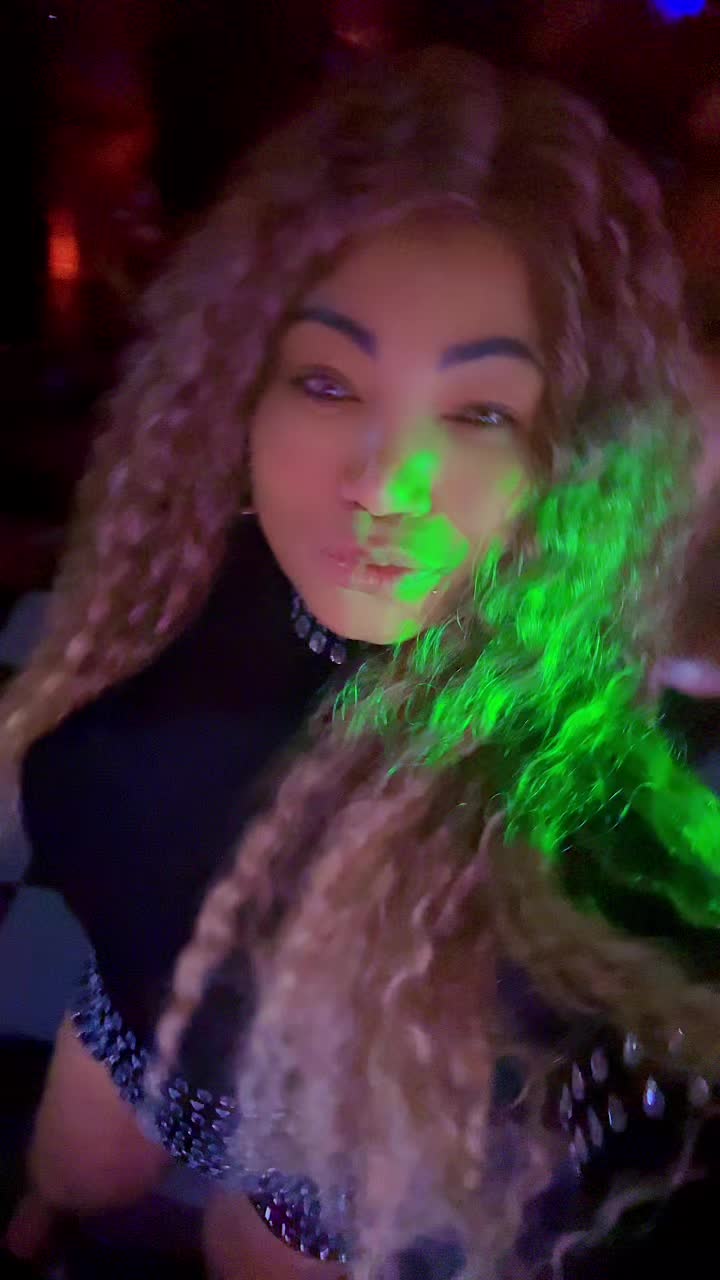@Maria