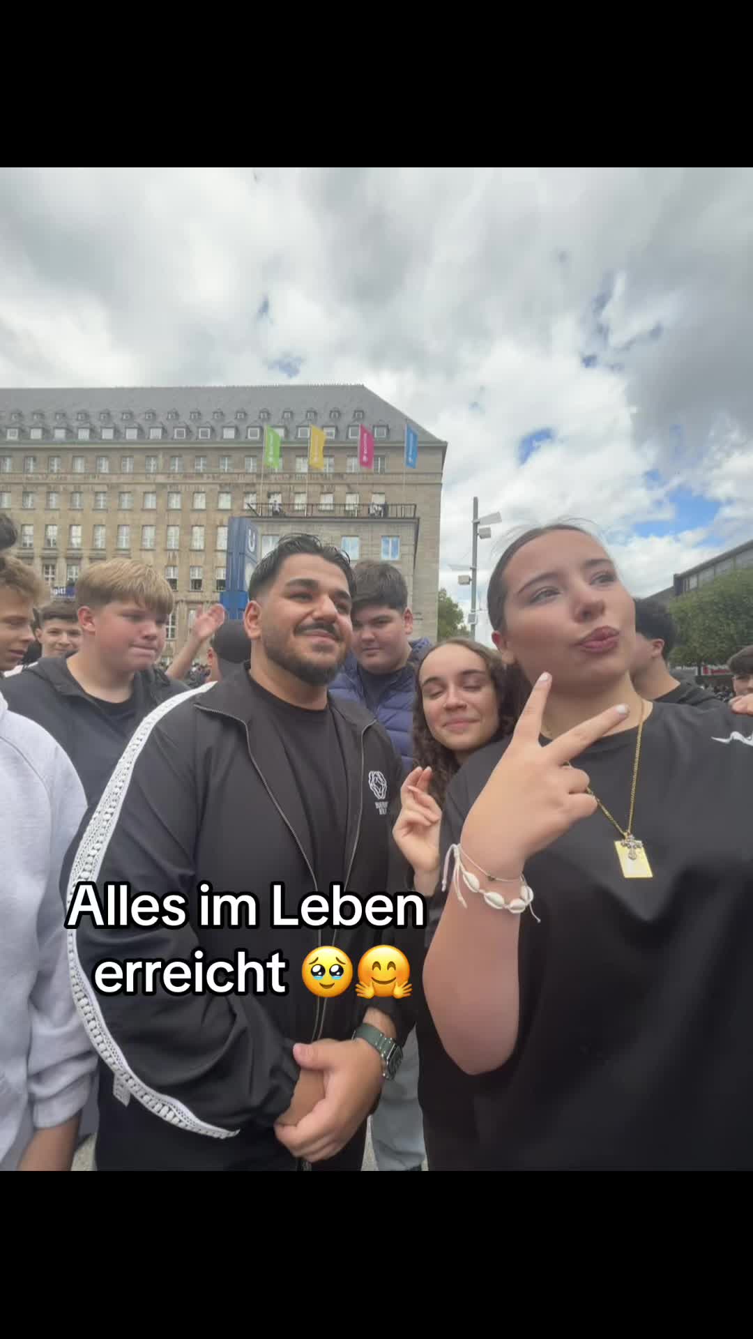 @𝟒𝟒.𝐤𝐫𝐢𝐬𝐭𝐢𝐧𝐚