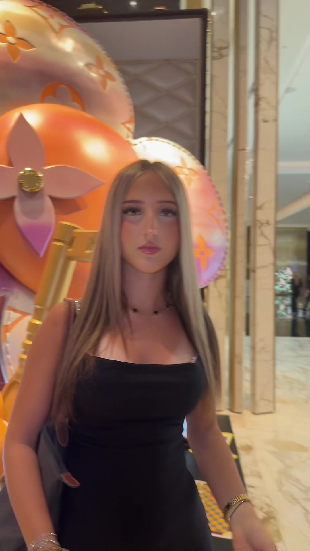 @kiarazaraad