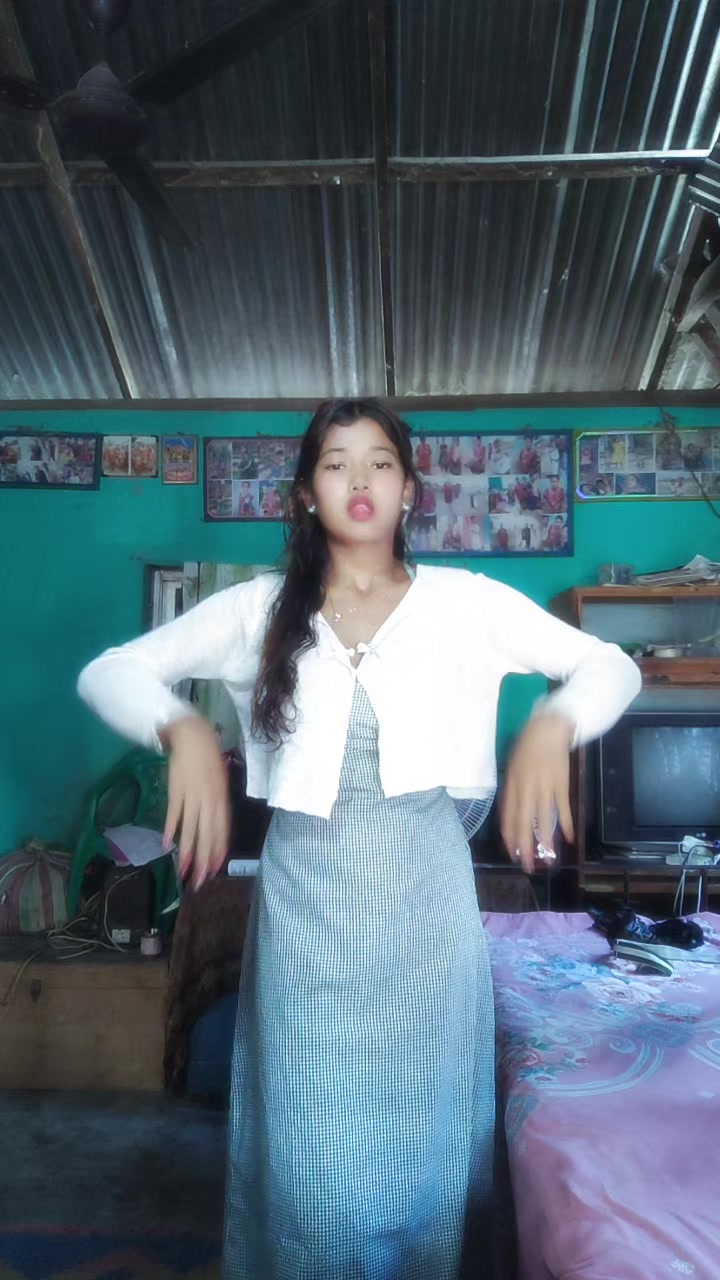 @viral........girl 🫶🦋 
