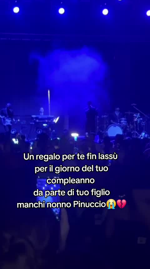 @BRUNA87🤍❤️🤍🖤