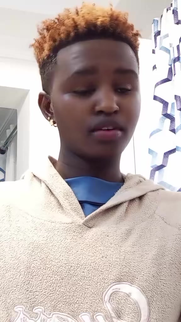 @CARENIE🥰🥵