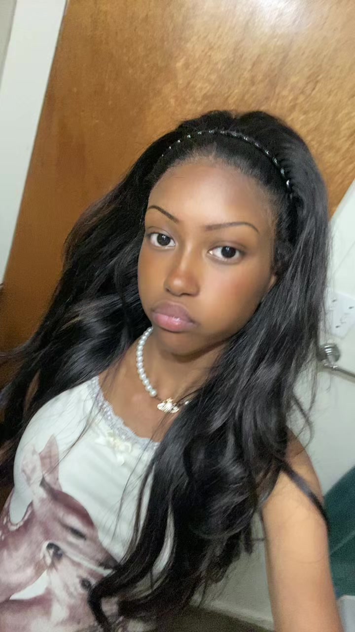 @bloomingbambina