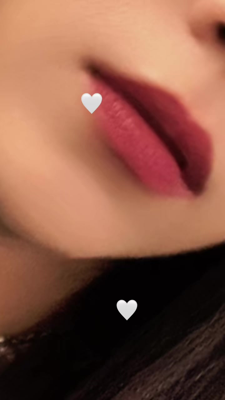 @NiaAli