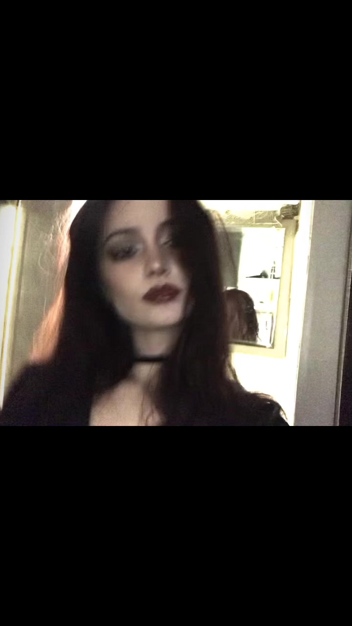 @𝔥𝔢&rsquo;𝔩𝔩𝔤𝔞𖤐