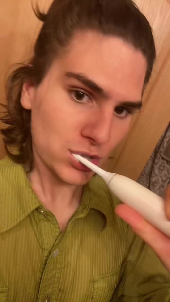 @hennesseynickelson