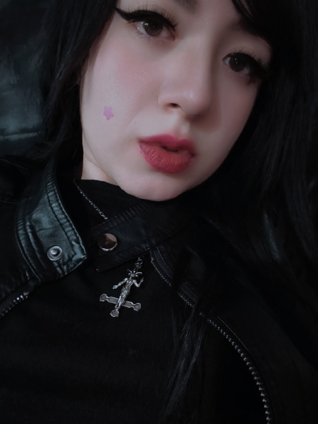 @Marianne 🩸🧛🏻♀️