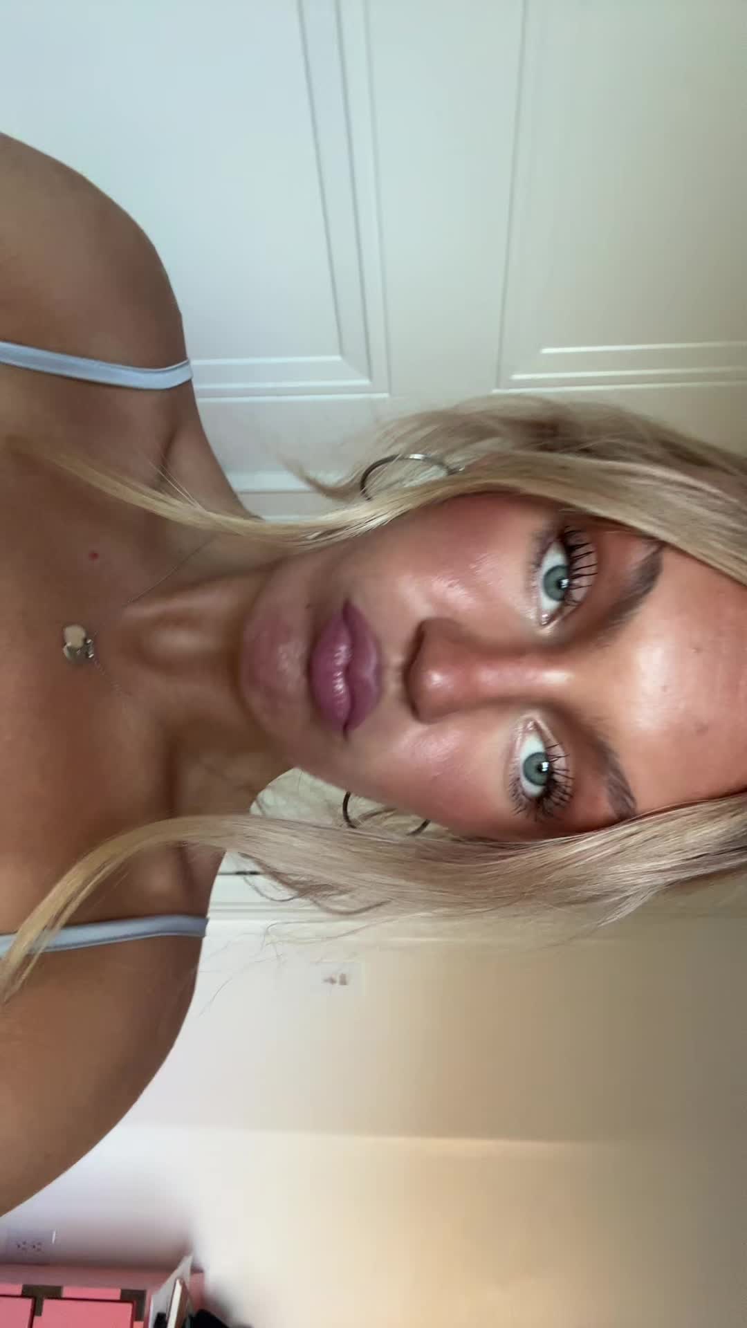 @noralucillee