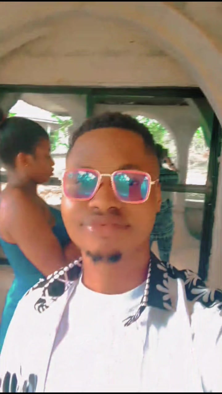 @MARK ABASIOFIOK ✅