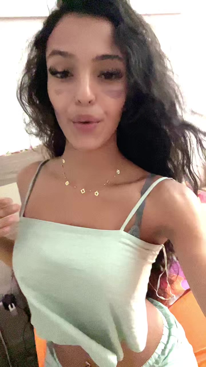 @w